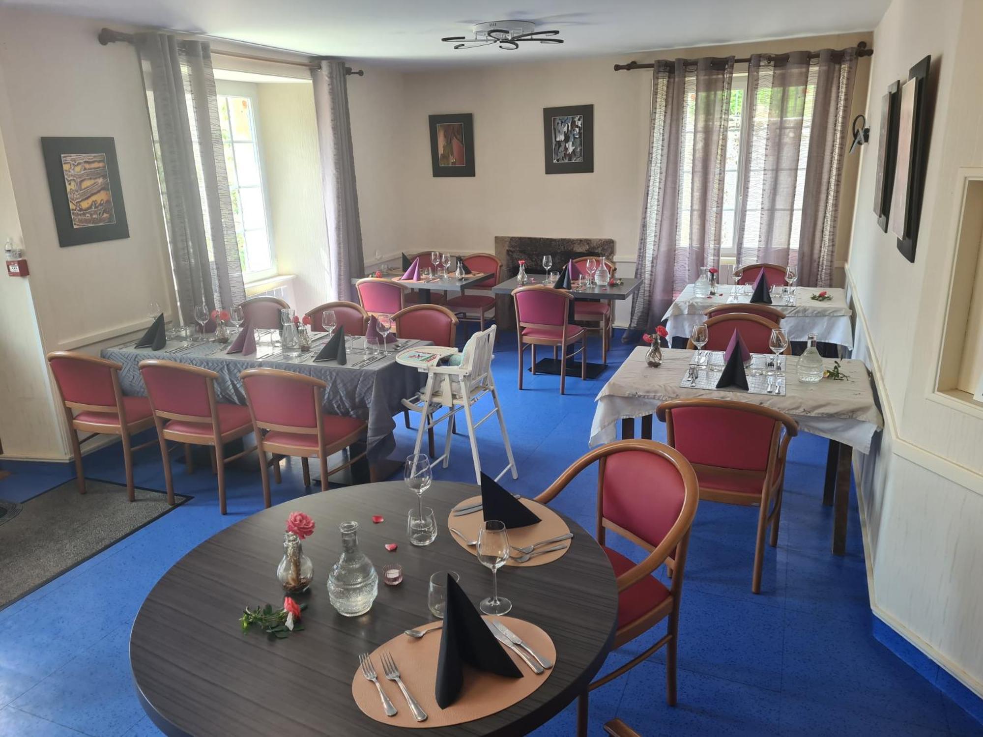 Hotel Saint Julien Aux Bois 외부 사진
