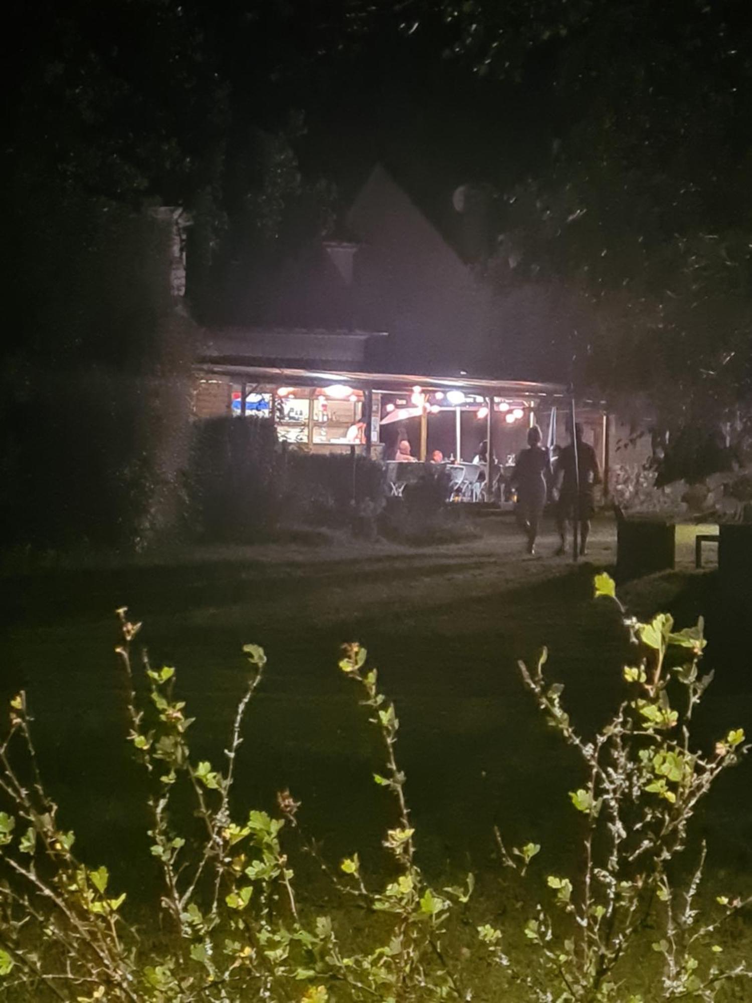 Hotel Saint Julien Aux Bois 외부 사진