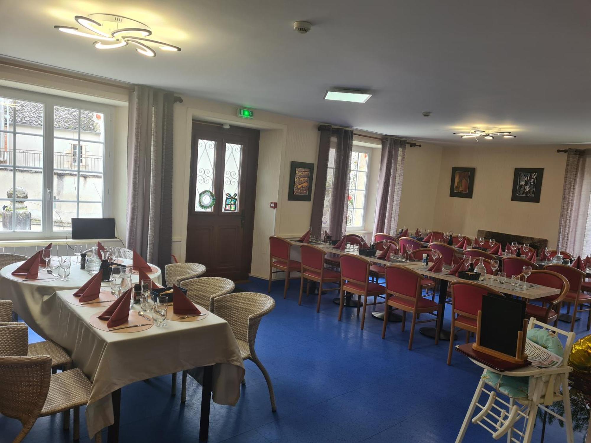 Hotel Saint Julien Aux Bois 외부 사진