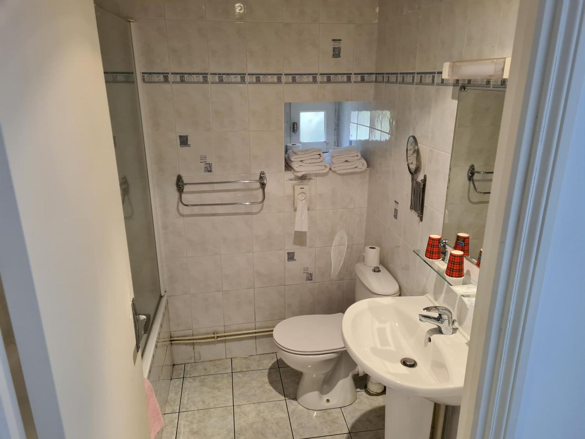 Hotel Saint Julien Aux Bois 외부 사진